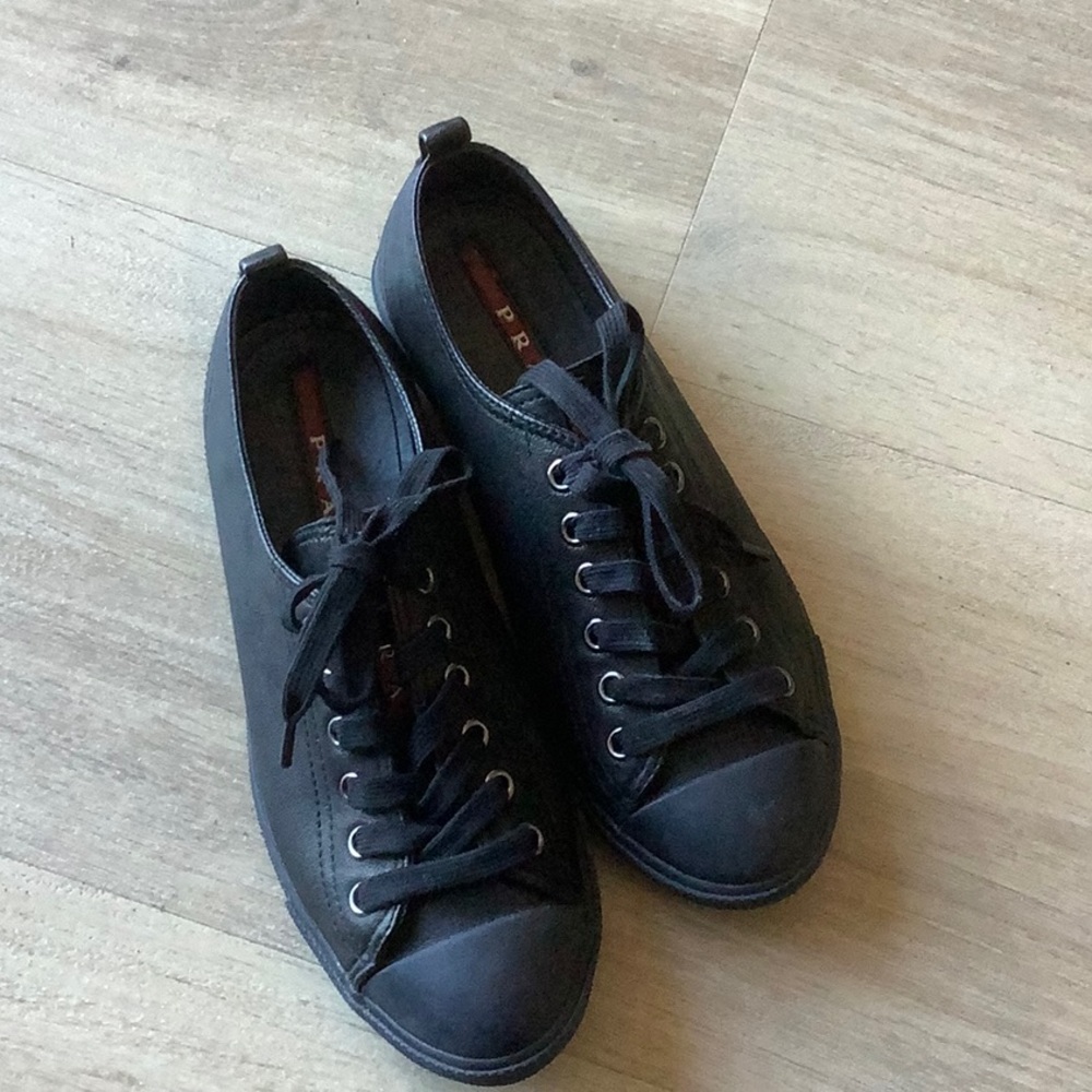 PRADA SNEAKER
